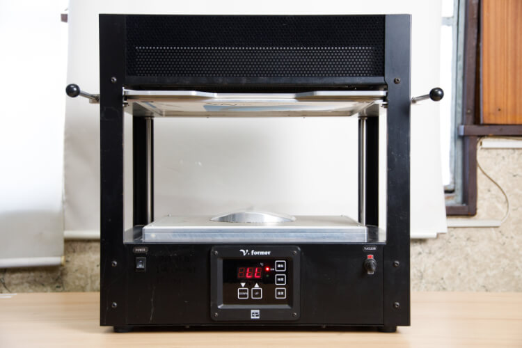 卓上真空成型機